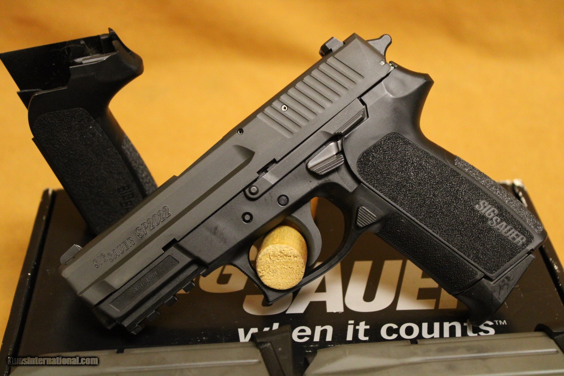 sp2022 9mm nitron blk da/sa contrast sights 3.9in sp2022 9mm nitron blk da/sa contrast sights 3.9in